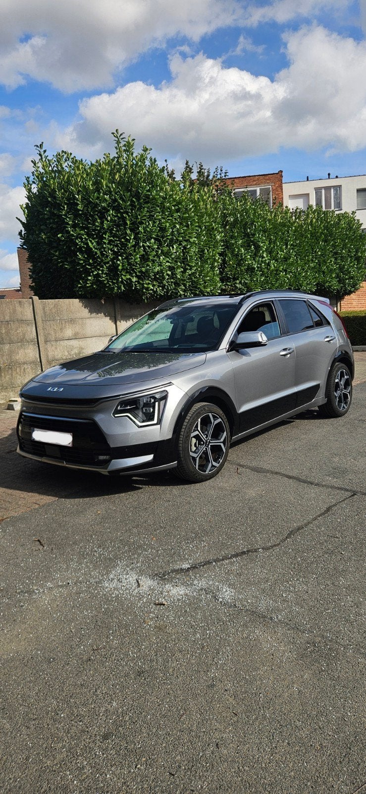kia niro hybride 2022 9358km!!!, Autos, Argent ou Gris, Achat, Euro 6, Entretenue par le concessionnaire