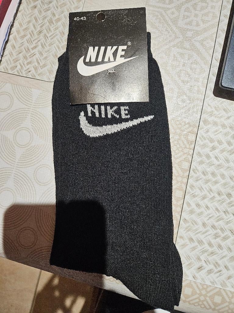 Kousen zwart Nike (Turkije) - maat 40-43, Vêtements | Hommes, Chaussettes & Bas, Enlèvement, Neuf, Noir
