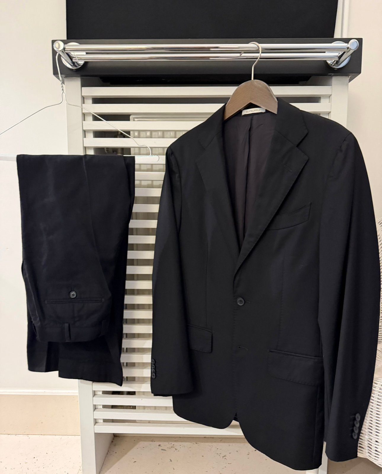 Suit Supply Kostuum pure wool s110, Kleding | Heren, Ophalen, Gedragen, Zwart
