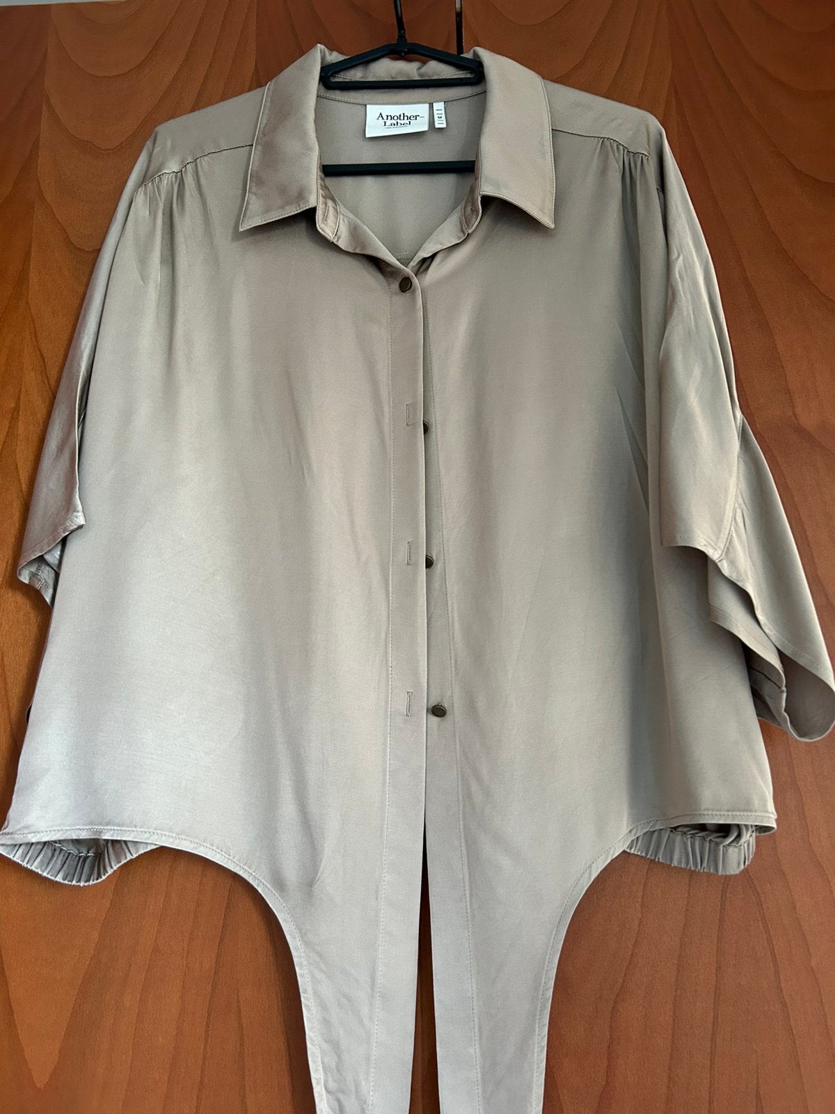 Blouse Anothet Label, Ophalen, Zo goed als nieuw, Goud