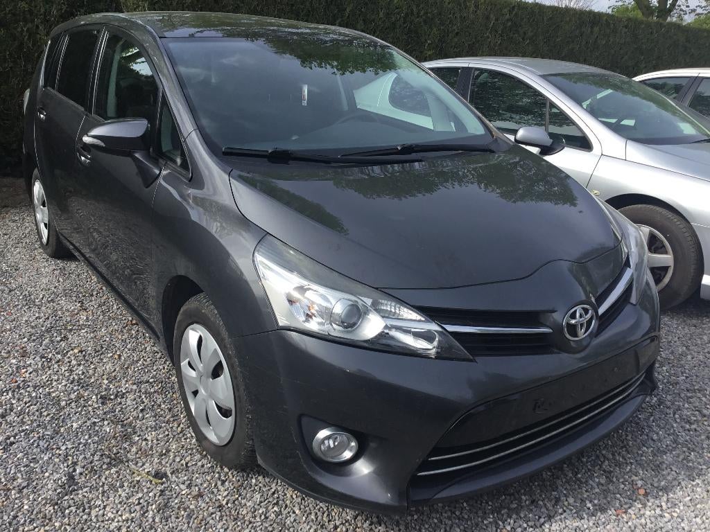 Toyota Verso break, 1596 cc, Stof, Bedrijf, 5 deurs