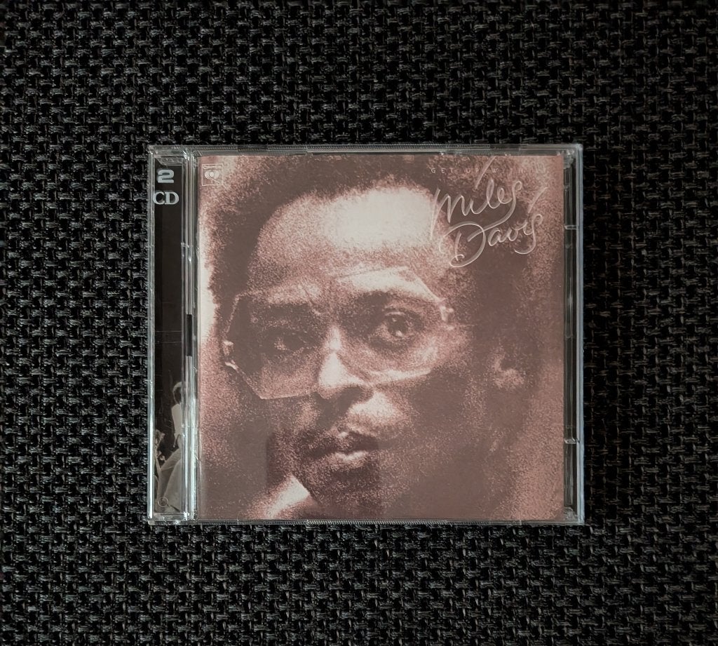 2xCD: Miles Davis: Get up with it (Columbia), Cd's en Dvd's, Cd's | Jazz en Blues, Ophalen of Verzenden, Zo goed als nieuw, Inclusief boekje