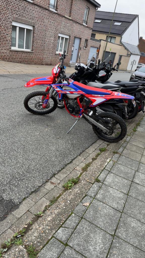 GEZOCHT: Beta, Yamaha, Rieju, Derbi, Fietsen en Brommers, 6 versnellingen, Gebruikt, 50 cc, Ophalen