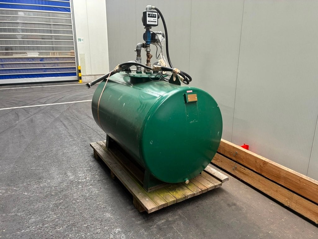 Réservoir diesel hors sol 1200L - Double paroi +kit de pompe, Enlèvement, Utilisé