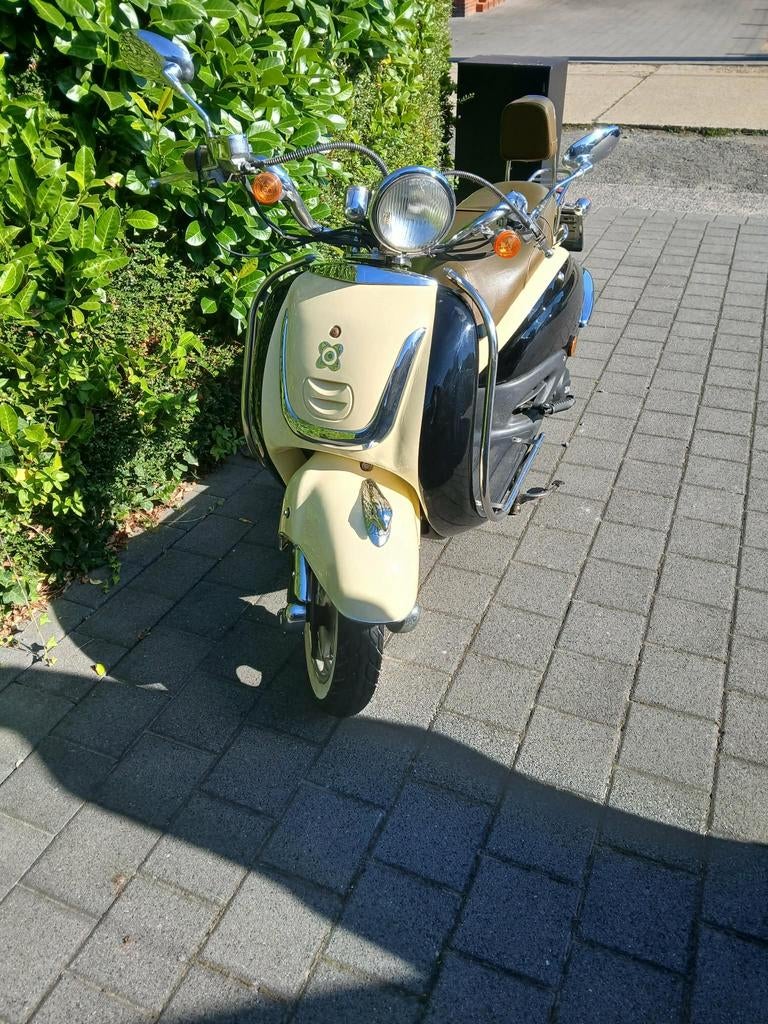 Retro scooter te koop, Scooter, Gebruikt, Particulier, 125 cc