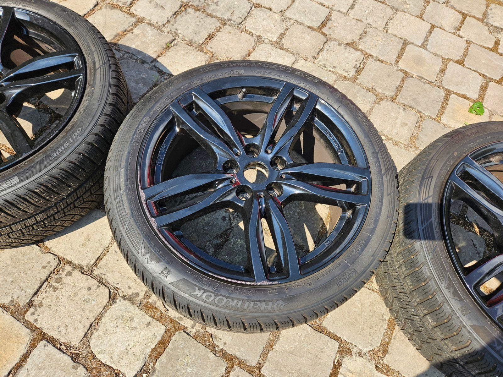4 alu velgen ATS zwart 5x112 ET30 met zgan banden 225/45/18