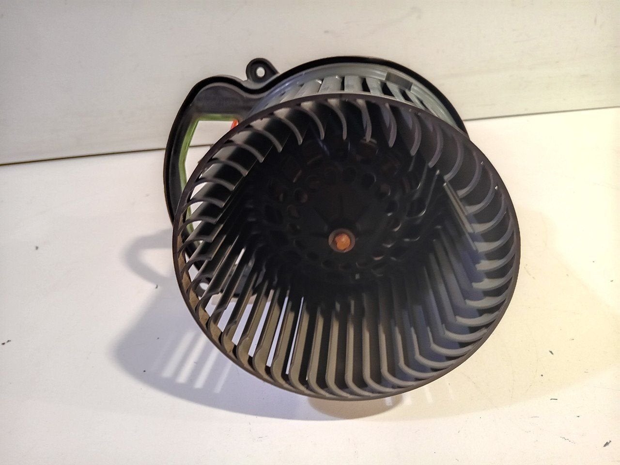 Kachel ventilator motor Renault Scénic, Onderdelen@venauto.nl, Van der Ven Autorecycling B.V., Gebruikt, Ettenseweg 76, 4706 PB Roosendaal, The Netherlands
