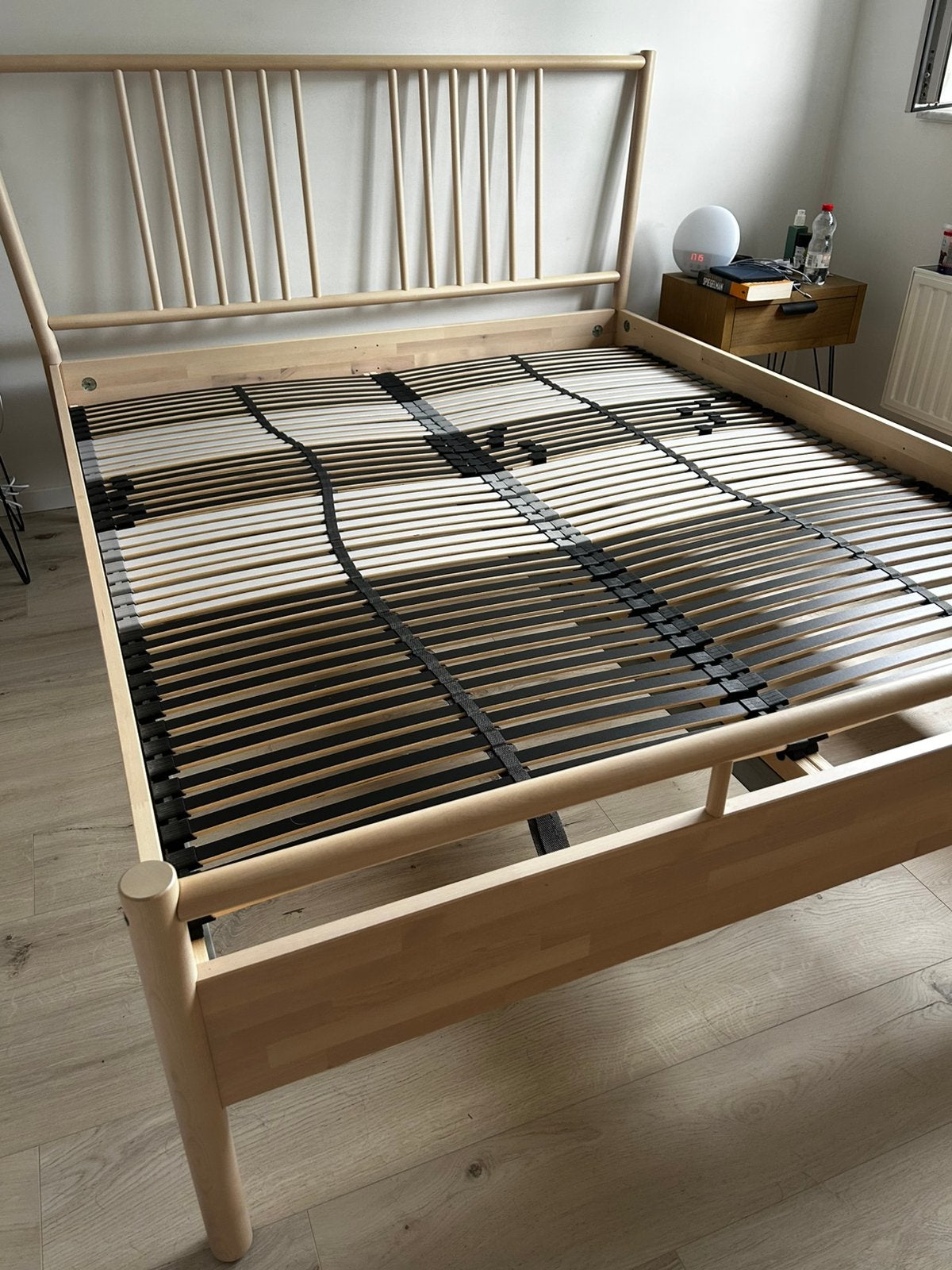 Bed 160x200 met lattenbodems, Huis en Inrichting, Ophalen, Verstelbaar, Beige, Tweepersoons