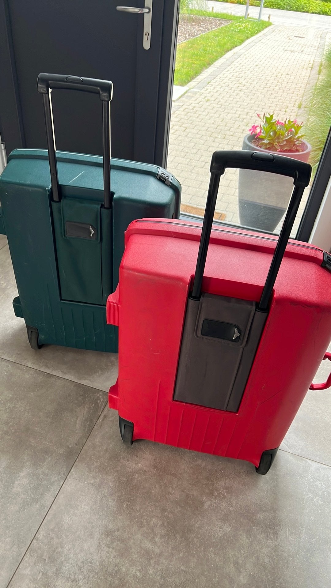 2 super stevige valiezen American Tourist te koop, Ophalen, Zo goed als nieuw