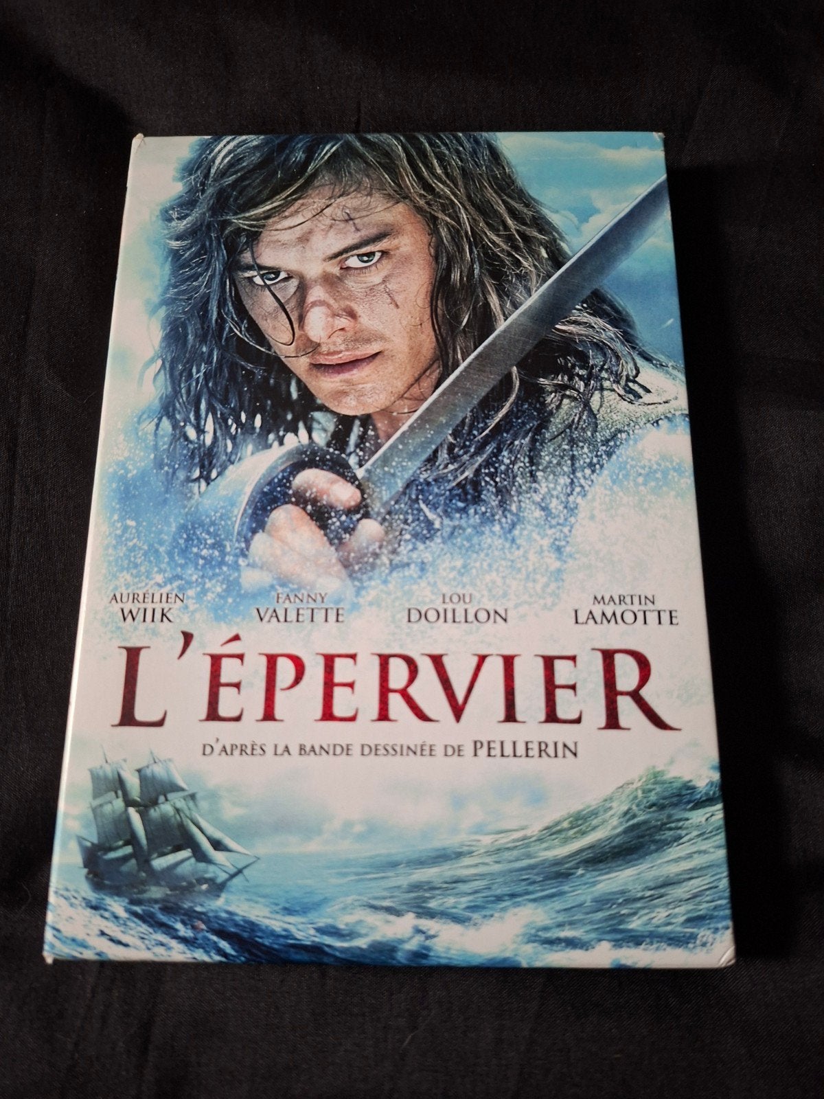 A vendre en coffret dvd l'intégrale de la série L’épervier, CD & DVD, DVD | TV & Séries télévisées, Français, Comme neuf, Comprend un boîtier