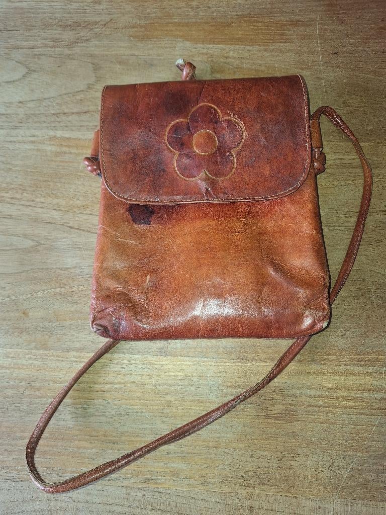Petit sac à main, Handtassen en Accessoires, Tassen | Damestassen, Gebruikt, Handtas, Bruin, Ophalen