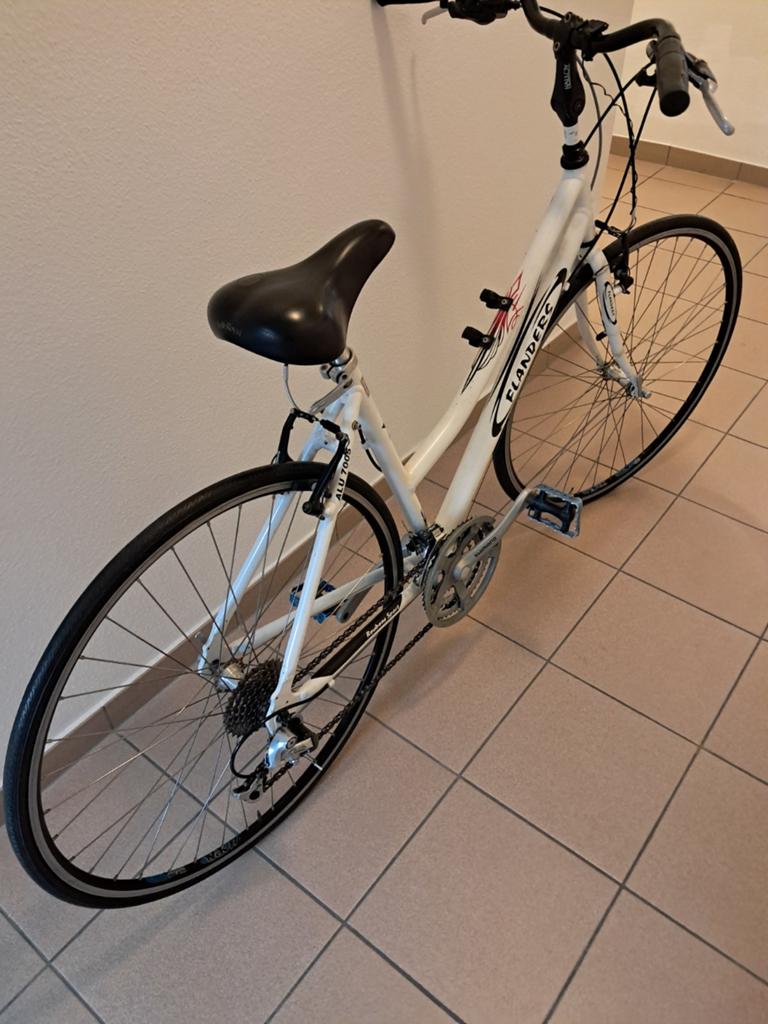 Racefiets FLANDERS Alu., Fietsen en Brommers, Fietsen | Dames | Sportfietsen en Toerfietsen, 28 inch, Zo goed als nieuw, Meer dan 20 versnellingen