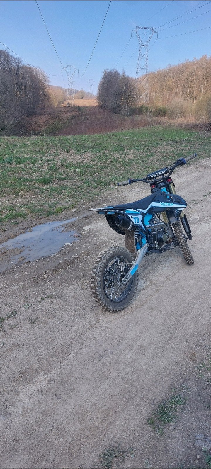 ULTRA 125cc motorcross, Fietsen en Brommers, Overige merken, Zo goed als nieuw, 4 versnellingen, 125 cc