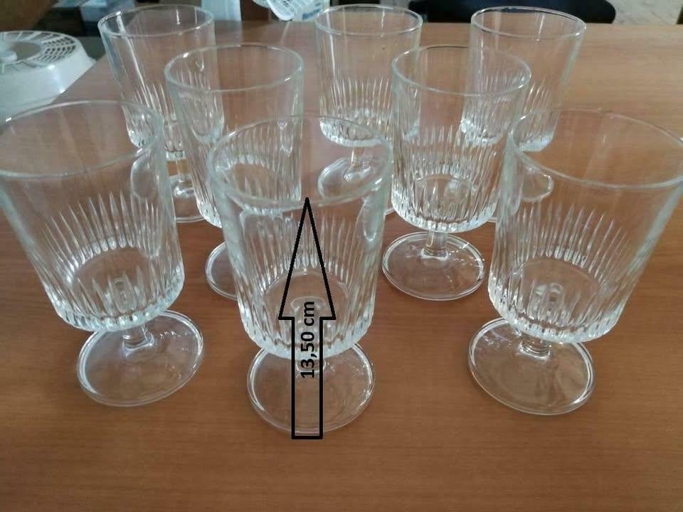 8 Verres à vin pressé Vintage Soga clair, Enlèvement