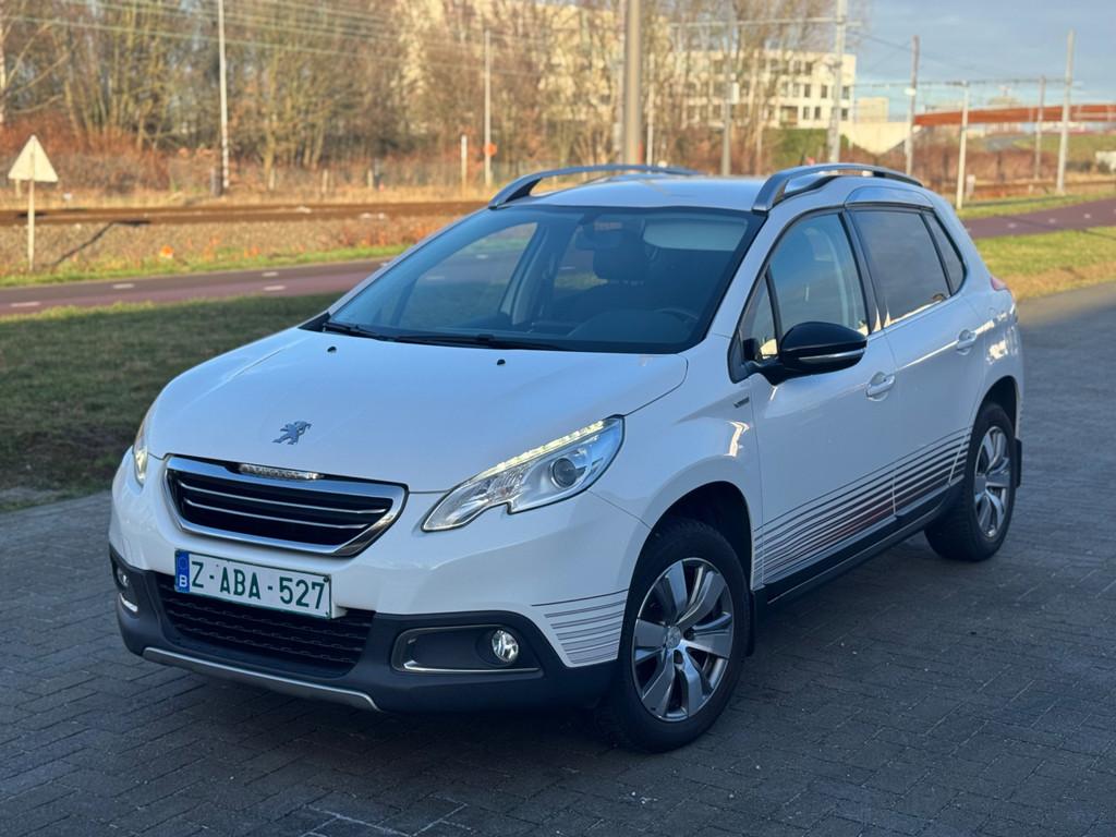 Peugeot 2008 | Benzine | Airco, Voorwielaandrijving, Gebruikt, Euro 6, 1199 cc