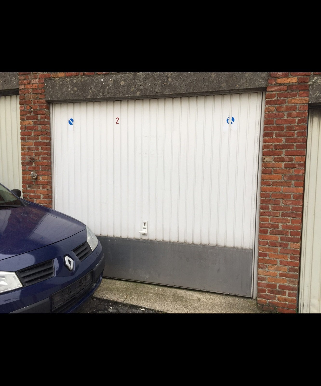 Garage à la chaussée d'helmet (1030 schaerbeek)