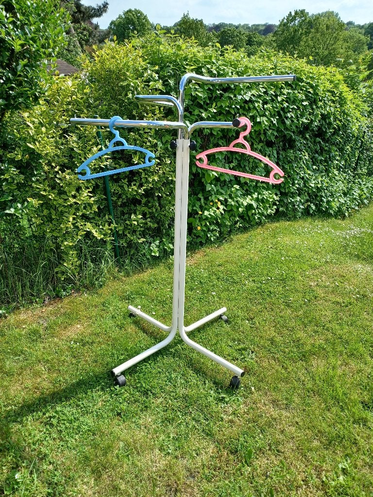 Tringle stable, portant à vêtements  pour brocante, Enlèvement
