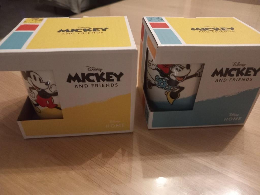 Disney Mickey tassen in nieuwstaat, Ophalen