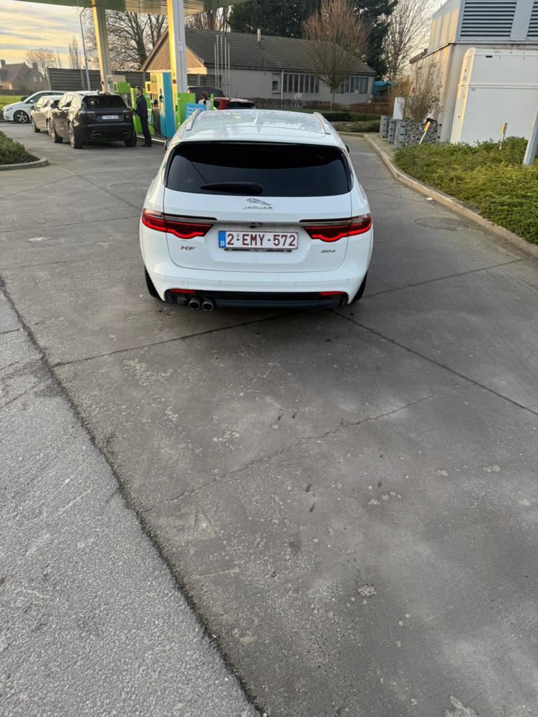 Jguar. Xf problem moteur, Auto's, Jaguar, Automaat, Achterwielaandrijving, Wit, 5 deurs