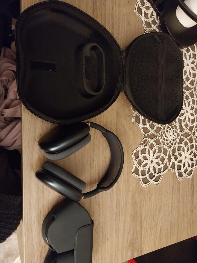 Apple Airpods max, Enlèvement ou Envoi