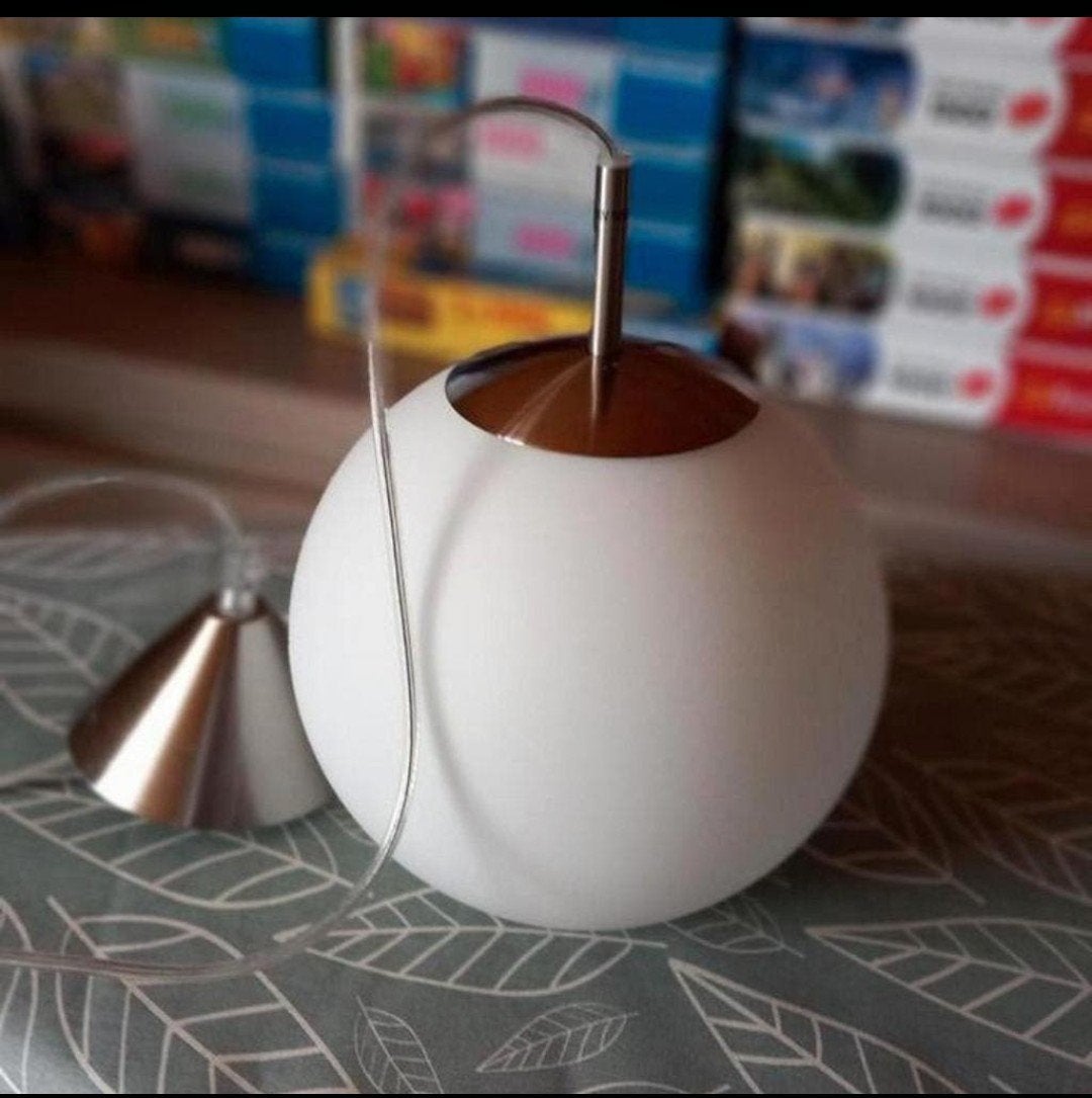 Hanglamp in melkglas - Scandinavisch, Huis en Inrichting, Ophalen, Hanglamp