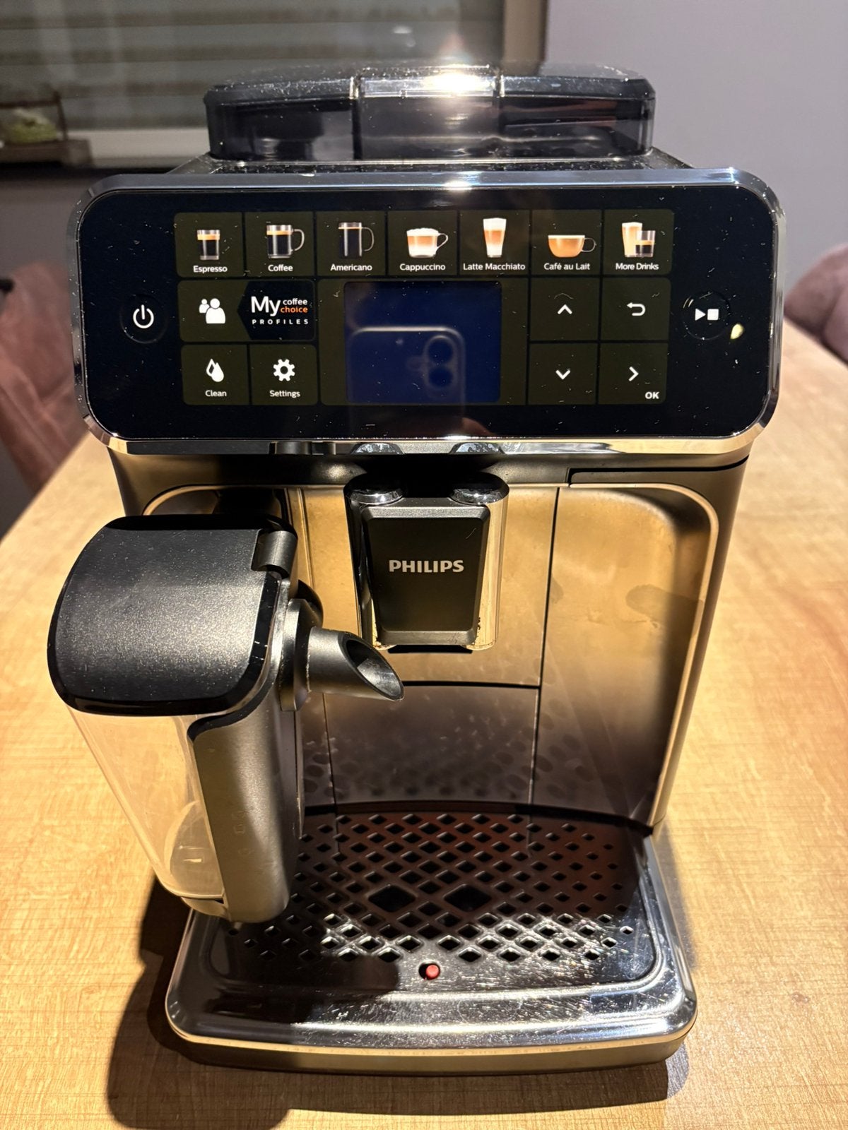 Philips 5400 Series EP5447/90 – Volautomatische machine, Elektronische apparatuur, Ophalen, Zo goed als nieuw, Koffiemachine, Koffiebonen