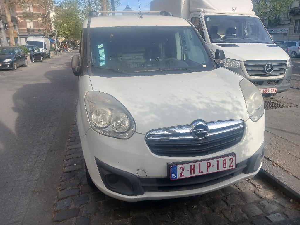 OPEL COMBO/1300cc DIESEL/CAMIONNETTE/120KM/2014/GARANTIE, Auto's, Opel, Euro 5, Monovolume, Wit, Bedrijf