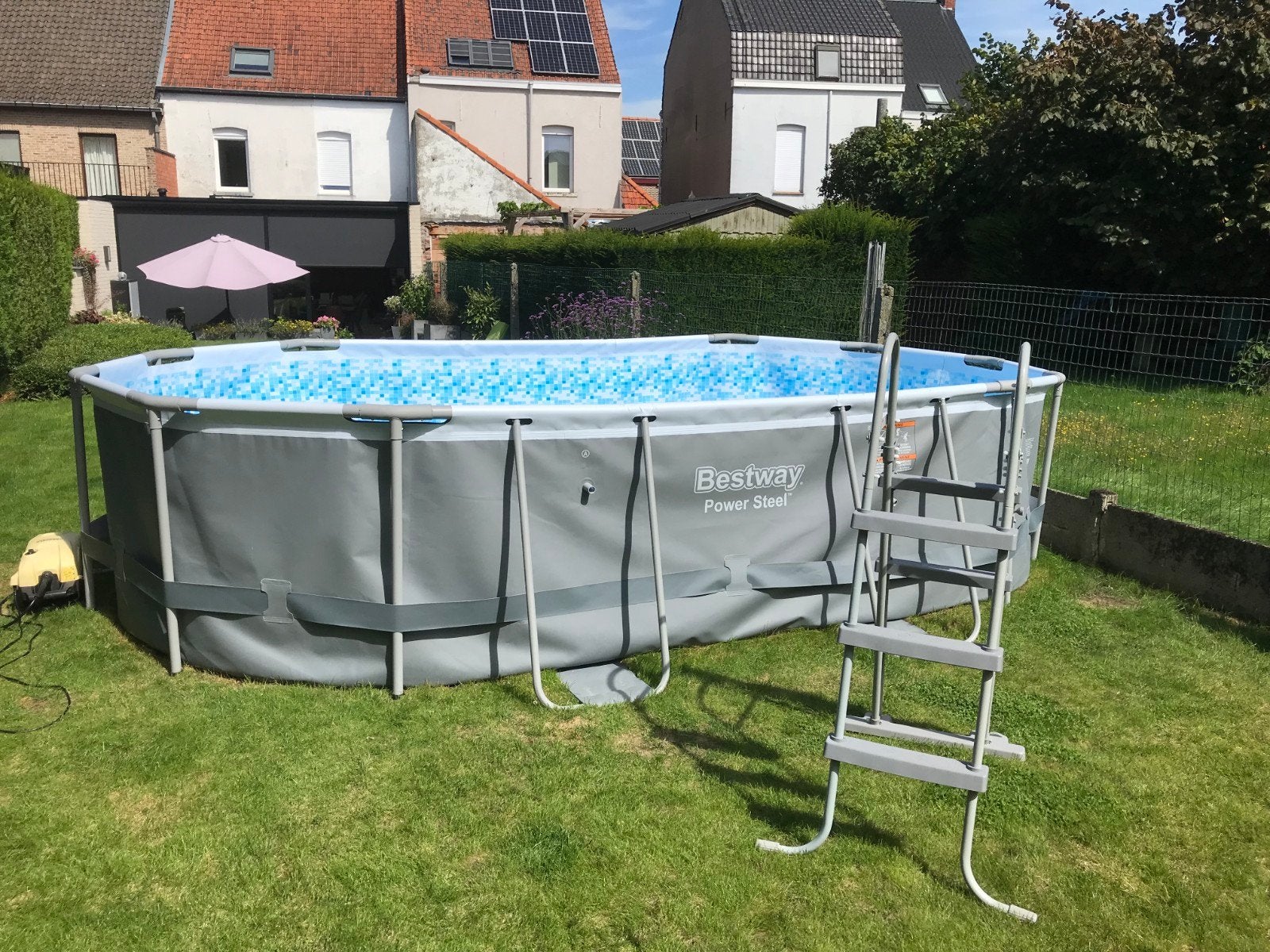 Bestway zwembad, Ophalen