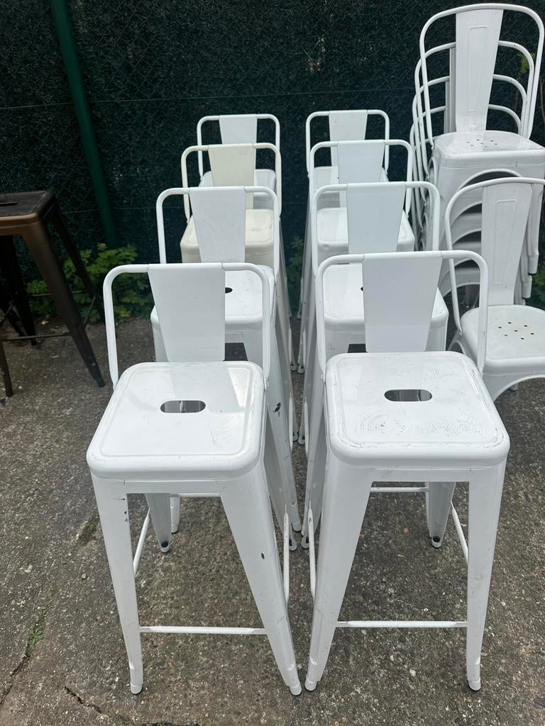 Witte metalen barkrukken – set van 8 – horeca geschikt, Ophalen