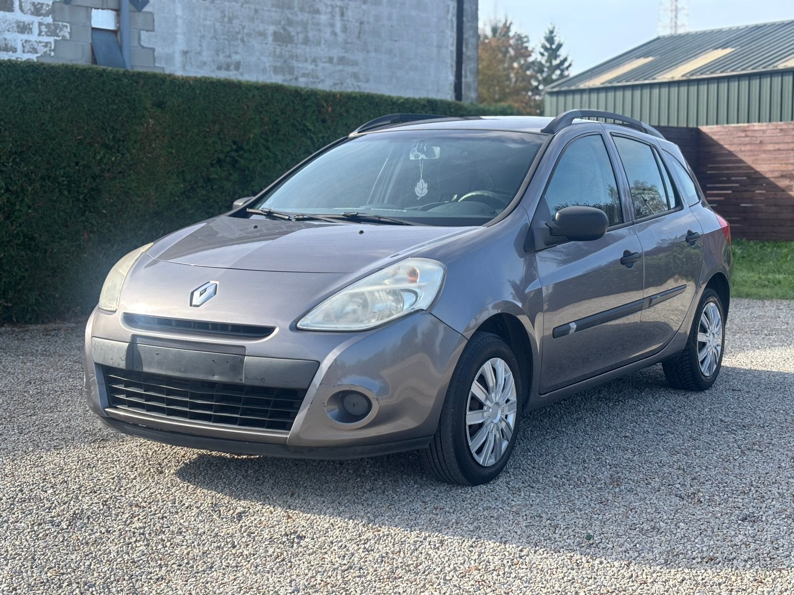 Renault clio 2009 1.5 dci 195 000 km, Auto's, Zwart, Bedrijf, 5 deurs, Euro 4