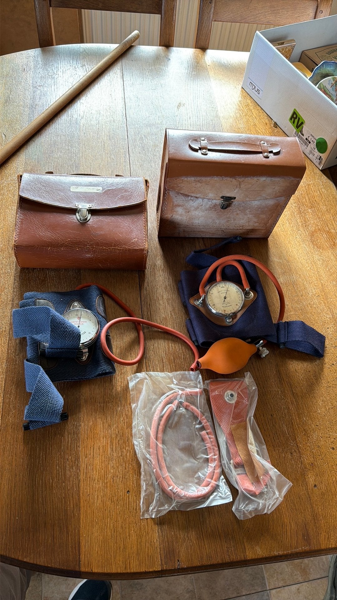 Ancien tensiomètre, Divers, Enlèvement, Utilisé