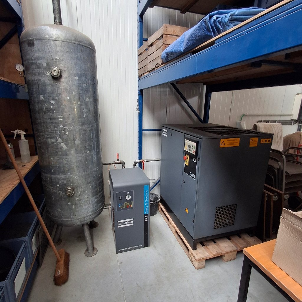 Atlas Copco GA18 schroefcompressor, Ophalen, Gebruikt, 10 bar of meer