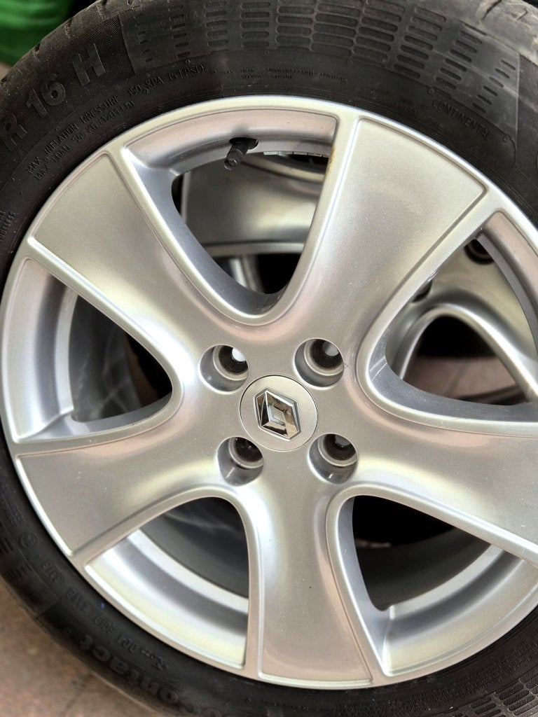 Renault Clio Lichtmetalen velgen en banden, Autos : Pièces & Accessoires, Pneus & Jantes, 16 pouces, Véhicule de tourisme, Pneus été