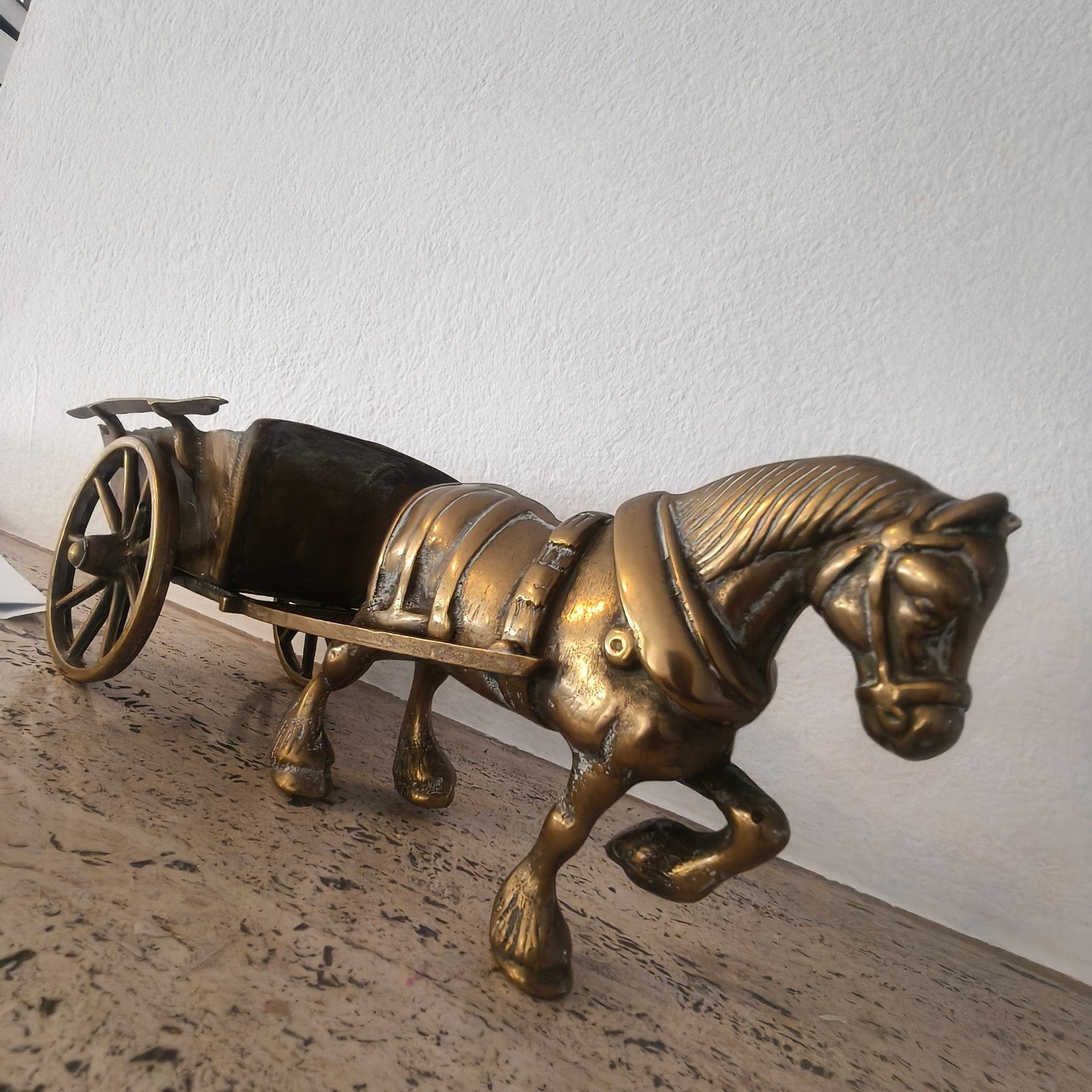 Koper massief paard met kar
Mooie set
L43 x H 12, Enlèvement, Cuivre