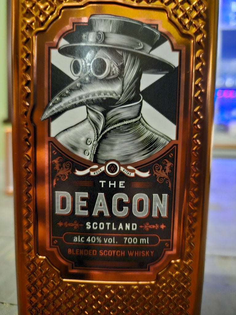 The Deacon scotland scotch whisky, Collections, Neuf, Autres régions, Pleine, Enlèvement
