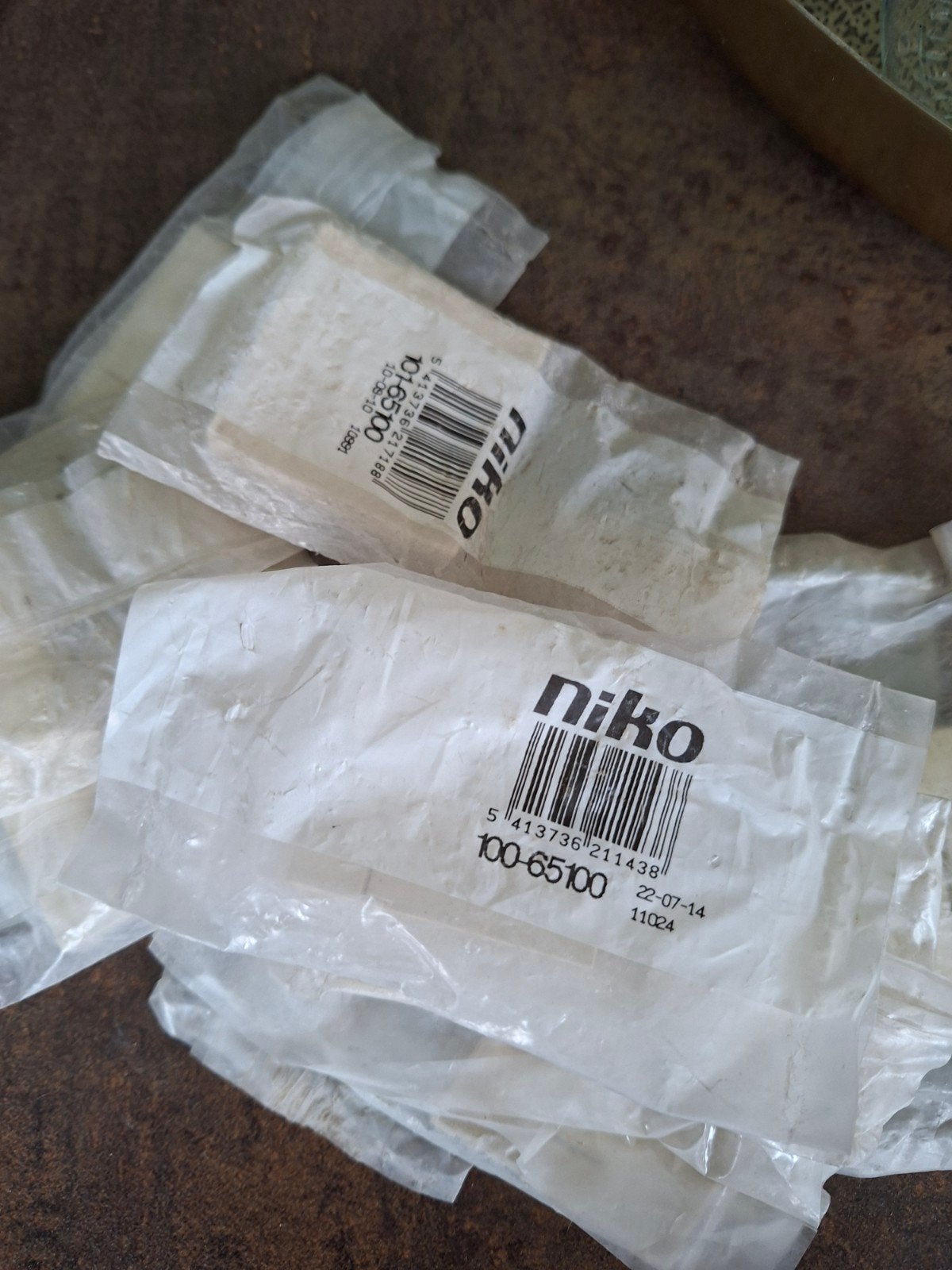 9 utp afdek niko original creme, Enlèvement ou Envoi, Neuf