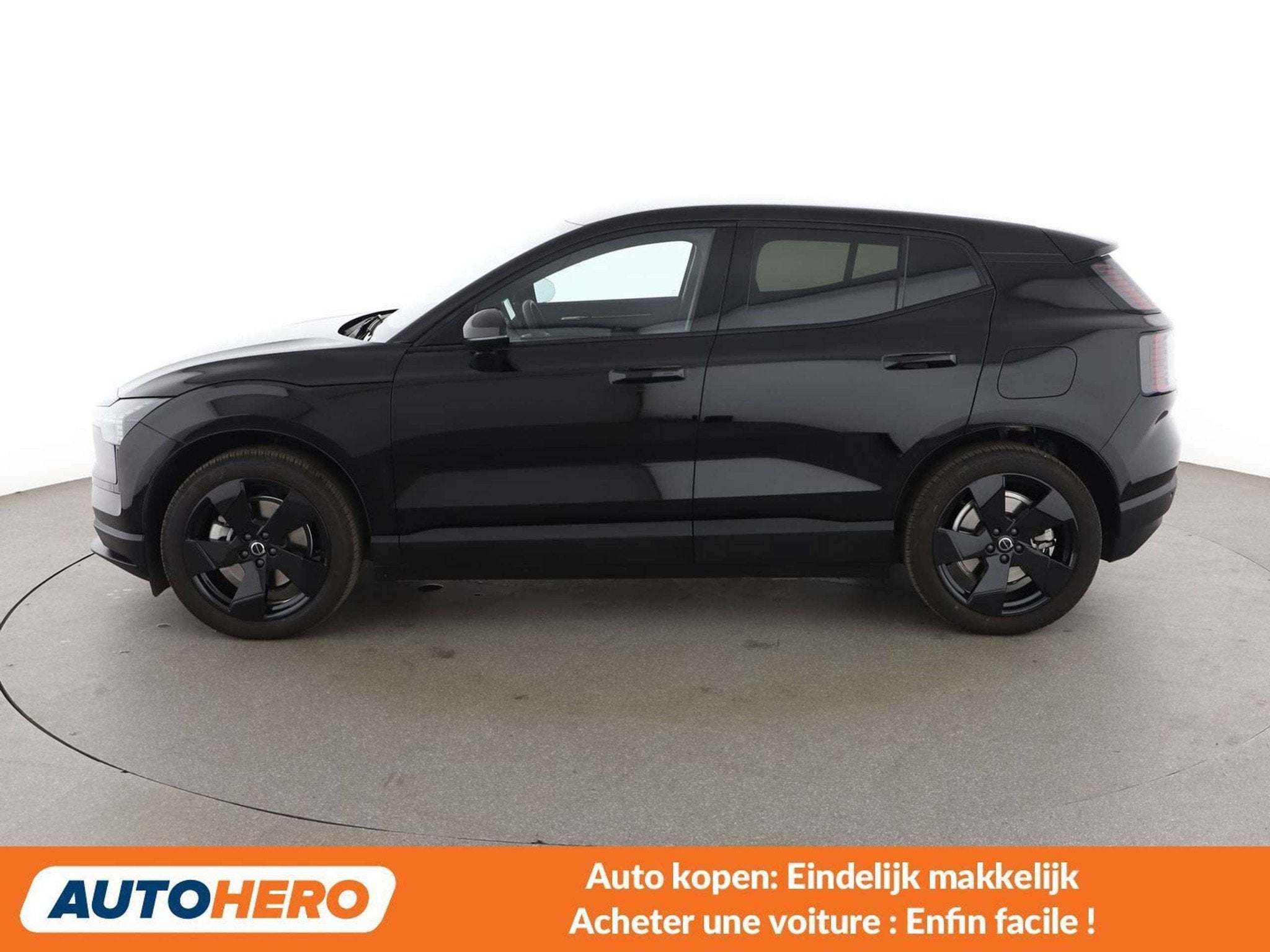 Volvo EX30 Single Motor Extended Range Plus Black Pure Elec, Autos, Achat, EX30, Noir, 5 portes