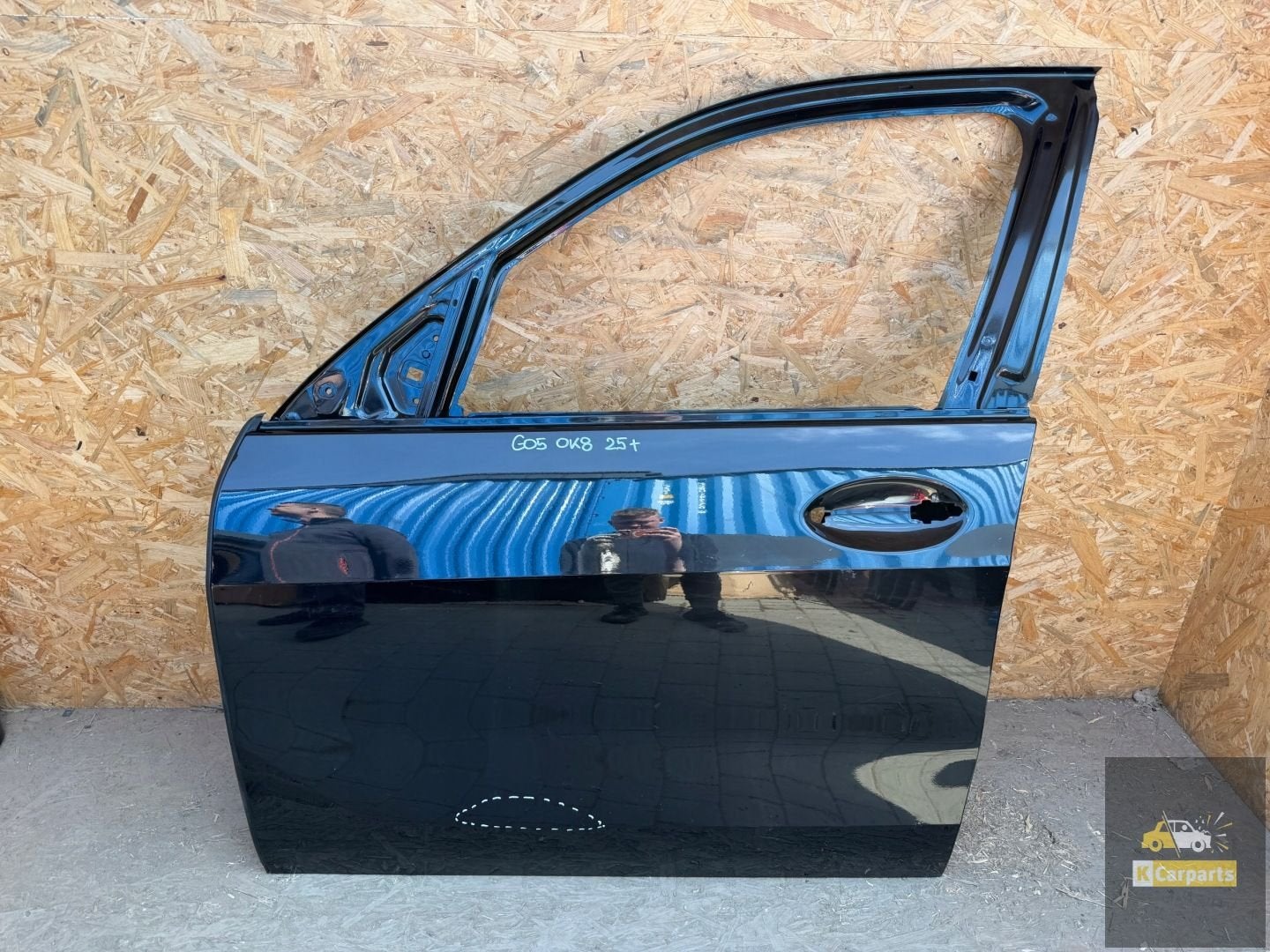 BMW X5 G05 voordeur links, Auto-onderdelen, Petuelring 130
80788  Munich, DE, Gebruikt, Deur, Info@bmw.de
