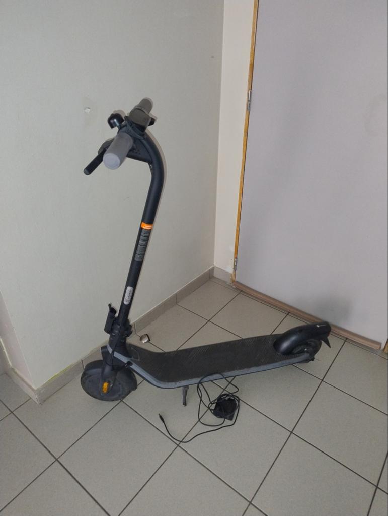 Goeie elektrische step., Fietsen en Brommers, Ophalen