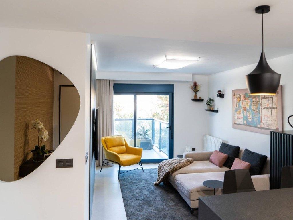 Gerenoveerd appartement bij de zee in  Torrevieja, Torrevieja, Spanje, 93 m², 2 kamers
