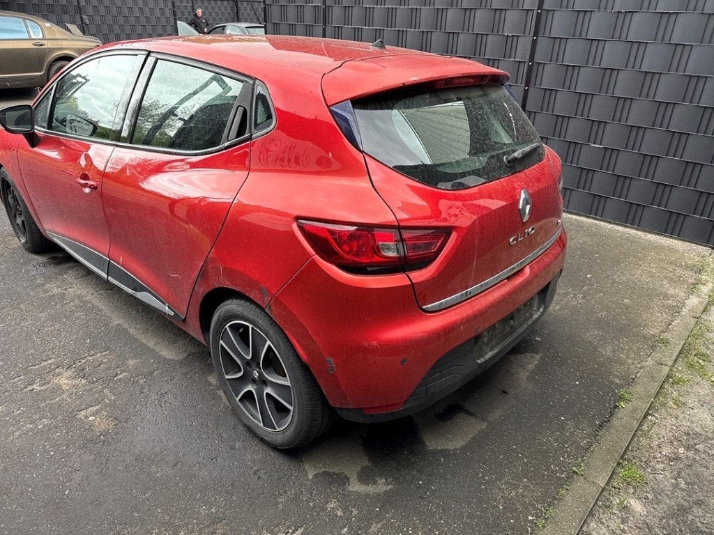 PARE-CHOCS ARRIÈRE Renault Clio IV (5R) (01-2012/08-2021), Arrière, Pare-chocs, Renault, Utilisé