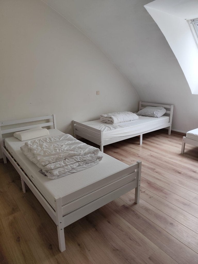 individual bed matress and base, Ophalen, 100 cm, Eenpersoons, Wit