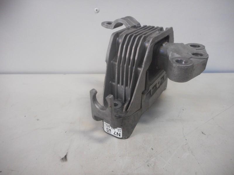 MOTORSTEUN Opel Zafira Tourer (P12) (13v347453n7), Gebruikt, Opel