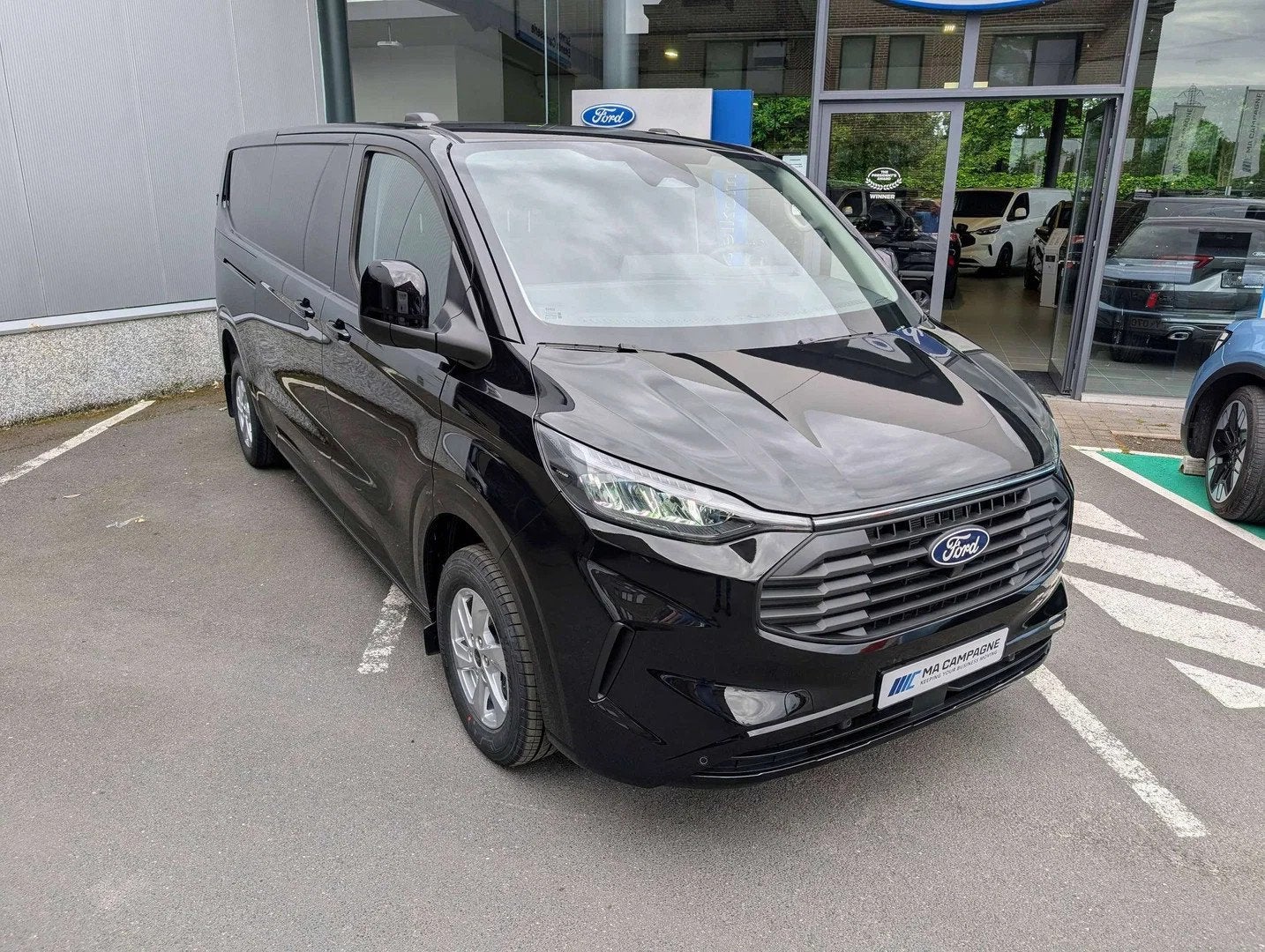 Ford Transit Custom Limited 320L L2 2.0TDCi 170pk A8 automaa, Automaat, Stof, Gebruikt, 4 cilinders