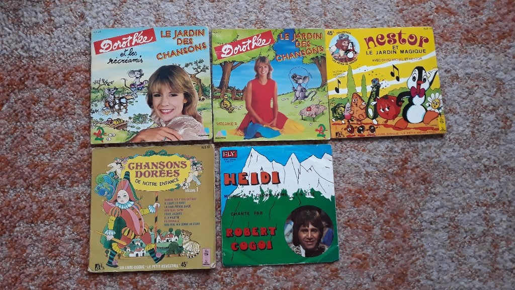 vinyls 45 tours enfants, Enlèvement ou Envoi, 1980 - 1989, Utilisé, Musique