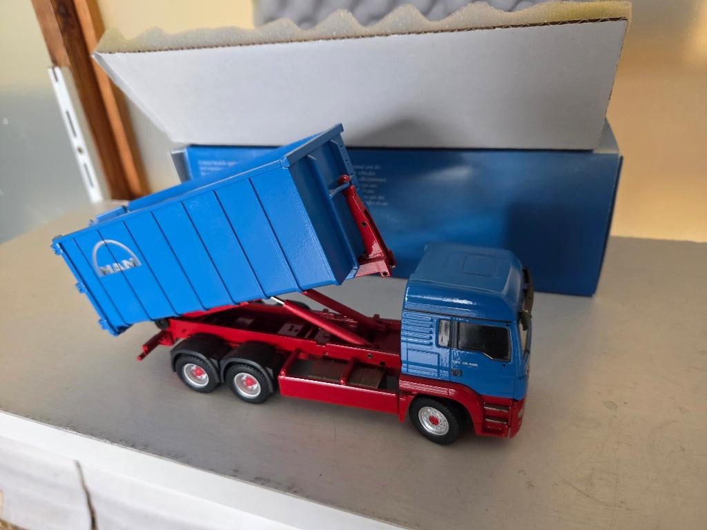 Conrad 205-0769, Hobby en Vrije tijd, Modelauto's | 1:50, Verzenden, Nieuw, Bus of Vrachtwagen, Conrad