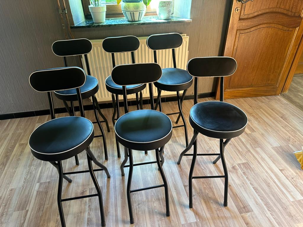 Tabouret noir, Maison & Meubles, Enlèvement, Comme neuf