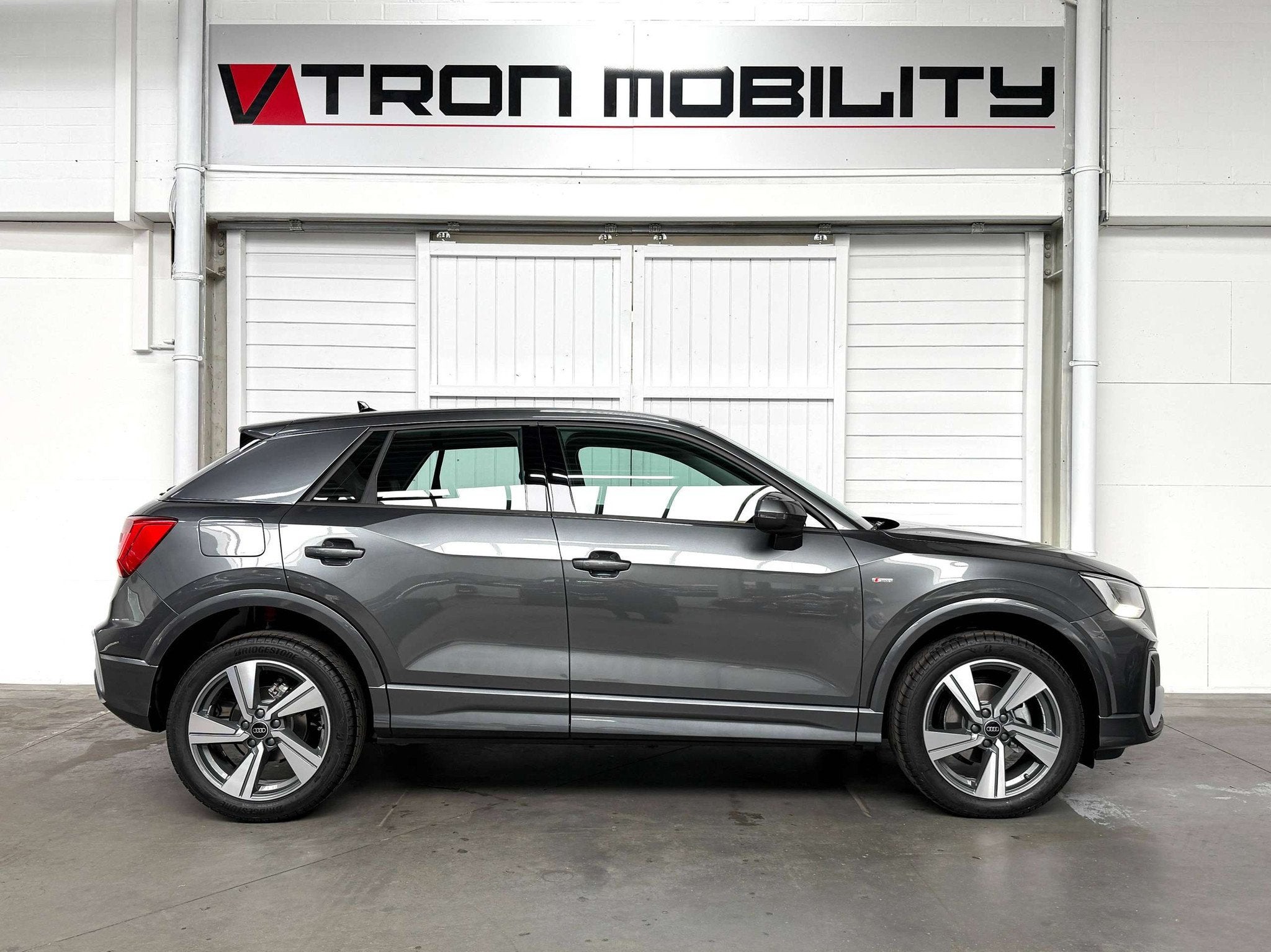Audi Q2 Audi Q2 S-LINE 30 TFSI 116PK CAMERA*NAVI*DAB*CARPLAY, Argent ou Gris, Achat, 139 g/km, Entreprise