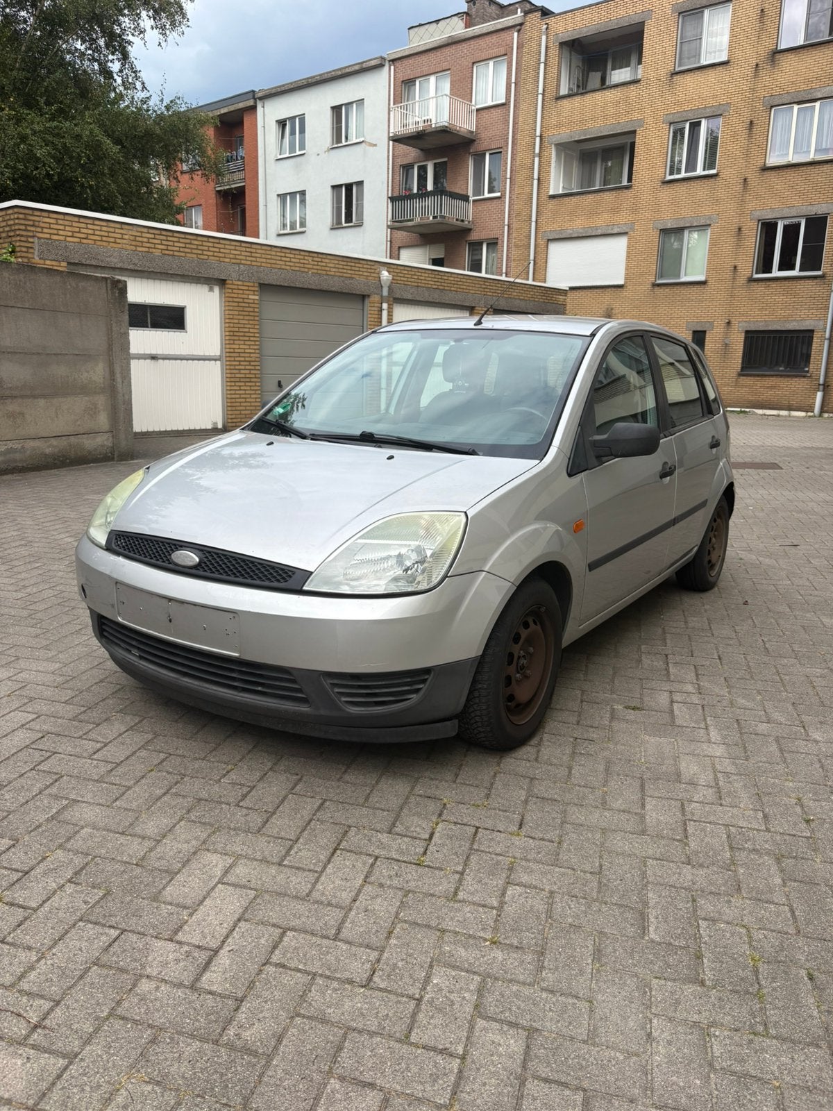 Ford Fiesta 1.3 - 130.000 km, Auto's, Voorwielaandrijving, Sound system, Wit, Particulier