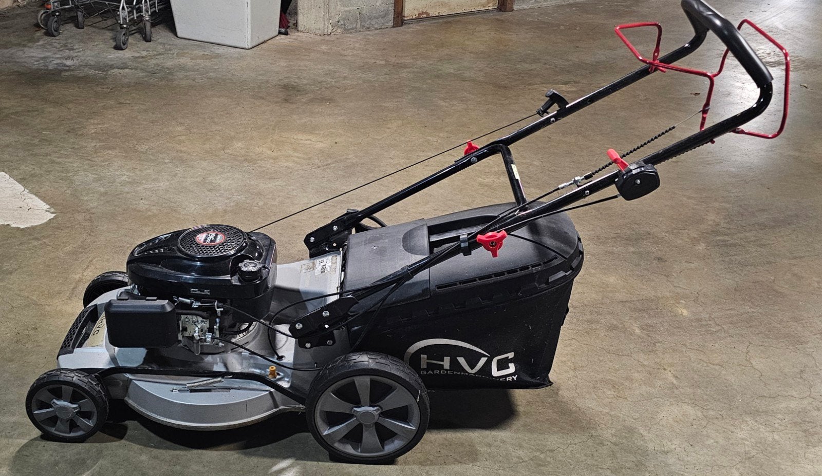 Grasmaaier HVC 196cc benzine, Ophalen, Zo goed als nieuw, Benzine-grasmaaier, HVC